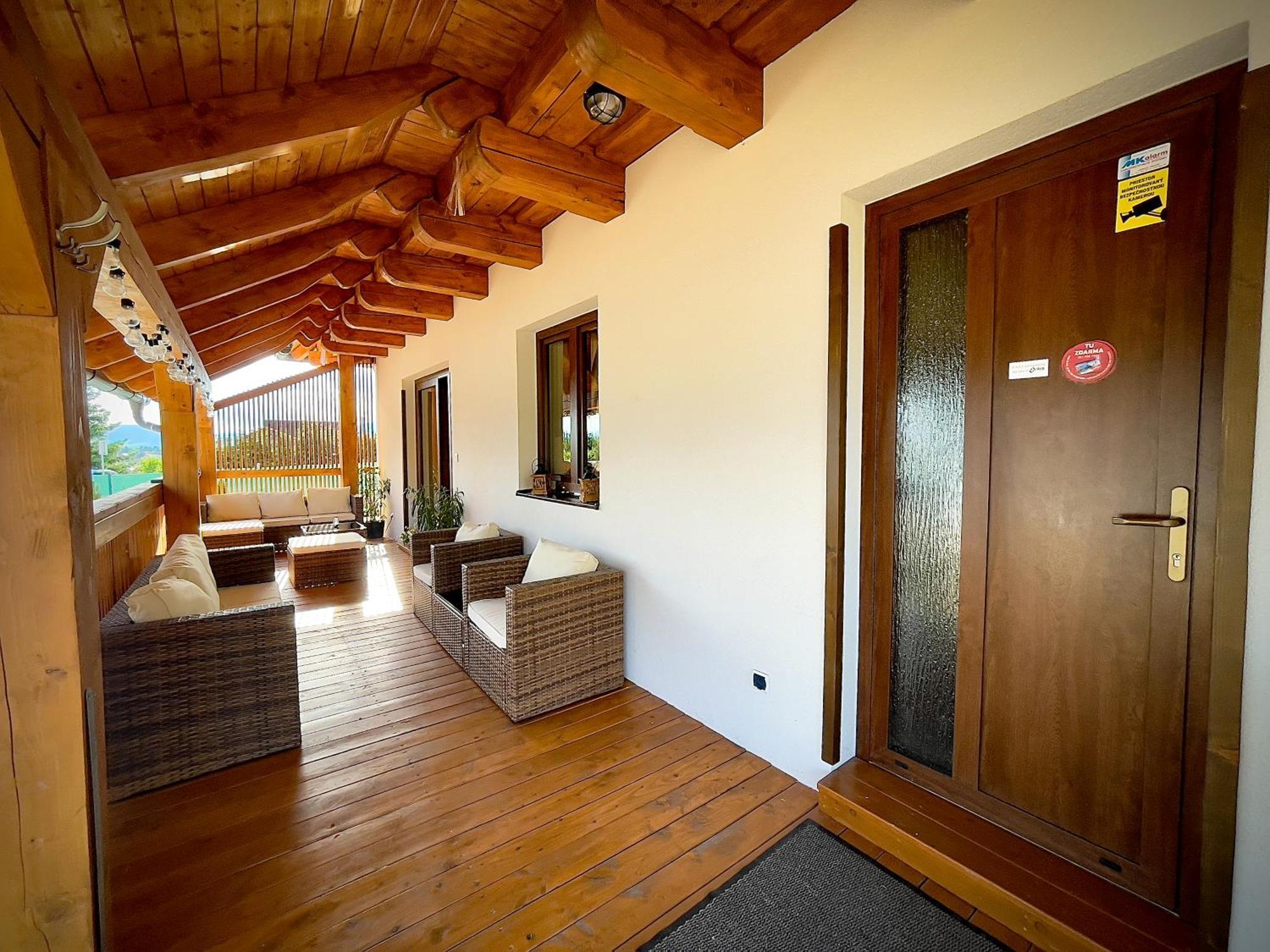 Tatralake Houses Near Lake Liptovska Mara And Aquapark Tatralandia Liptovský Trnovec Extérieur photo